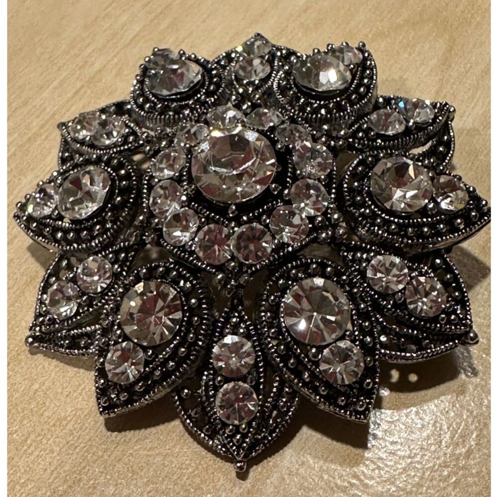 Vintage Gunmetal Sunburst Brooch Pin, Gothic style Crystal Rhinestone Starburst